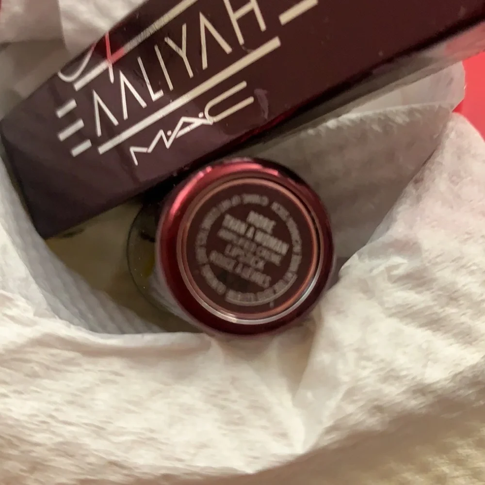 NEW AALIYAH MAC A28 MORE THAN A WOMAN LIPSTICK ROUGE ALEVRES